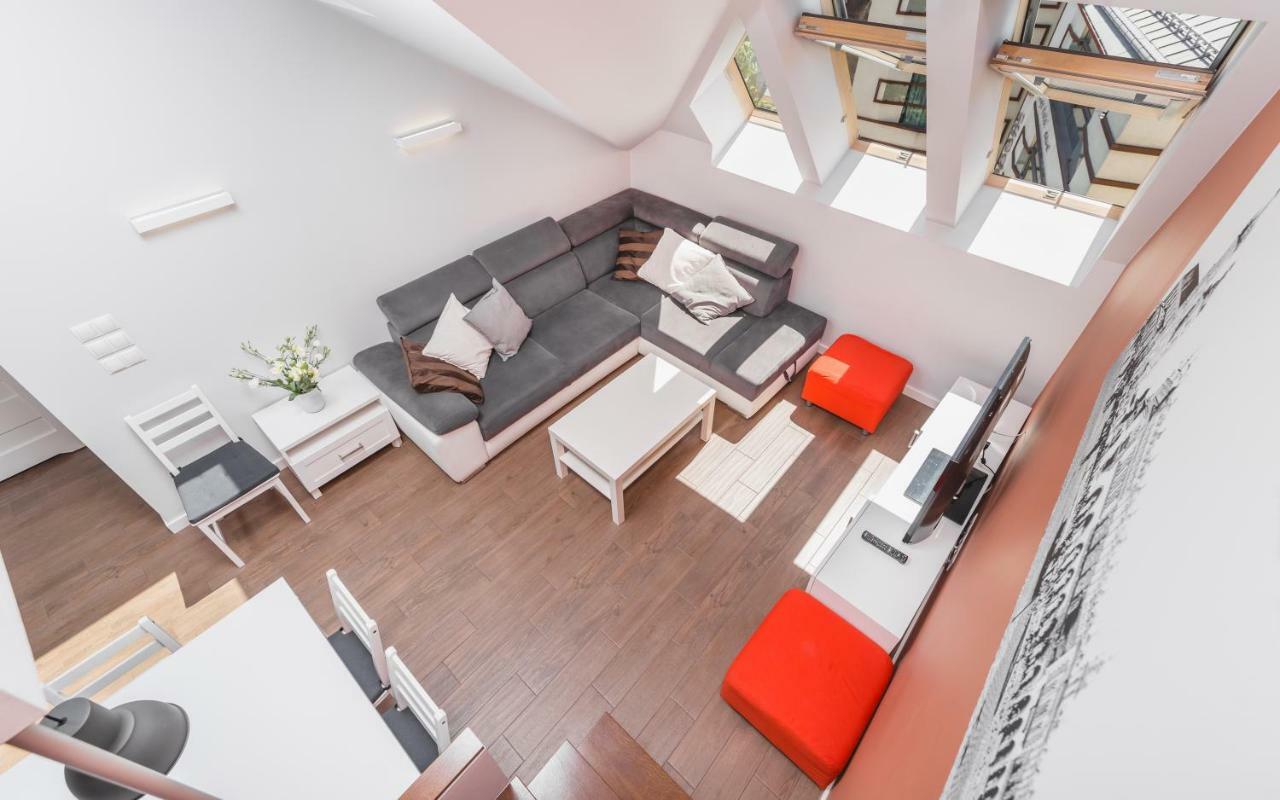 Cheerful Air Conditioned Apartment With Mezzanine And Parking - Old Town 克拉科夫 外观 照片
