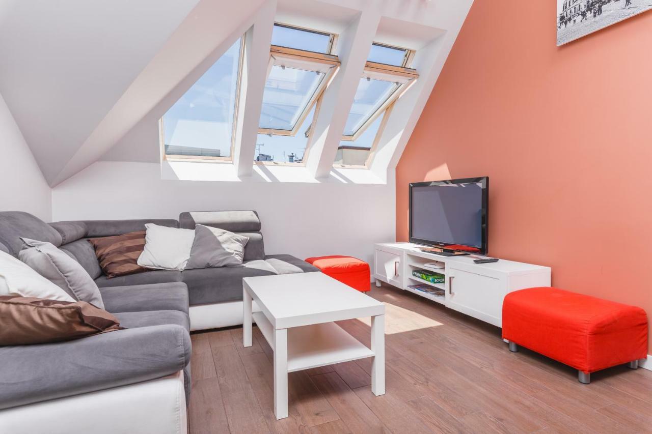 Cheerful Air Conditioned Apartment With Mezzanine And Parking - Old Town 克拉科夫 外观 照片