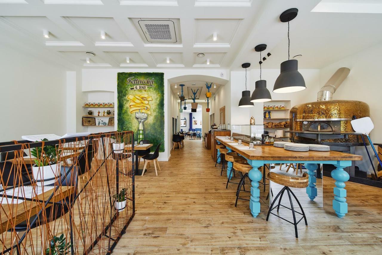 Cheerful Air Conditioned Apartment With Mezzanine And Parking - Old Town 克拉科夫 外观 照片